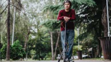 Monopattini: quando casco, luci e freni sono obbligatori