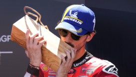MotoGP, in Ducati incoronano Bagnaia: parole al miele per l’italiano
