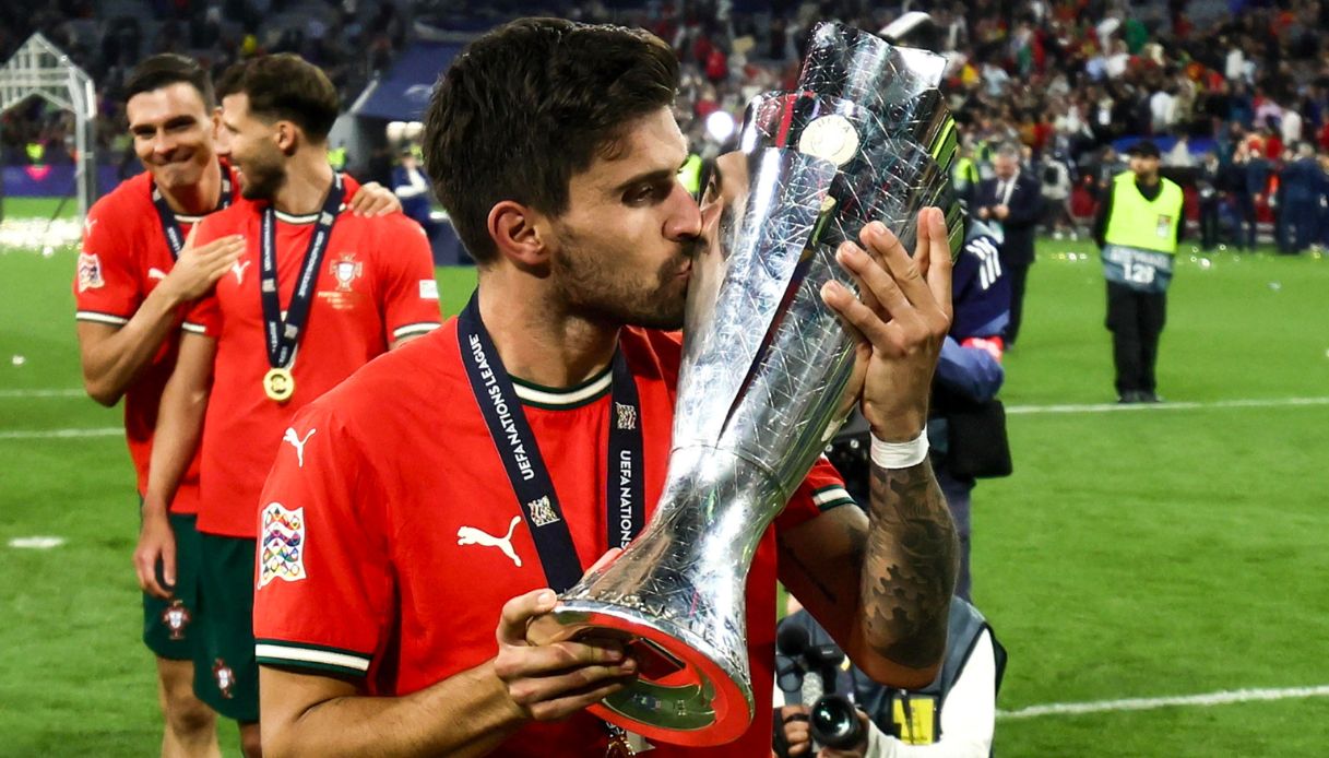 tifoso morto Monaco Spagna Portogallo Nations League